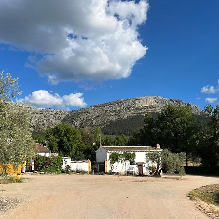 El Patio Del Molino - Hostal Rural Villanueva del Trabuco Kültér fotó