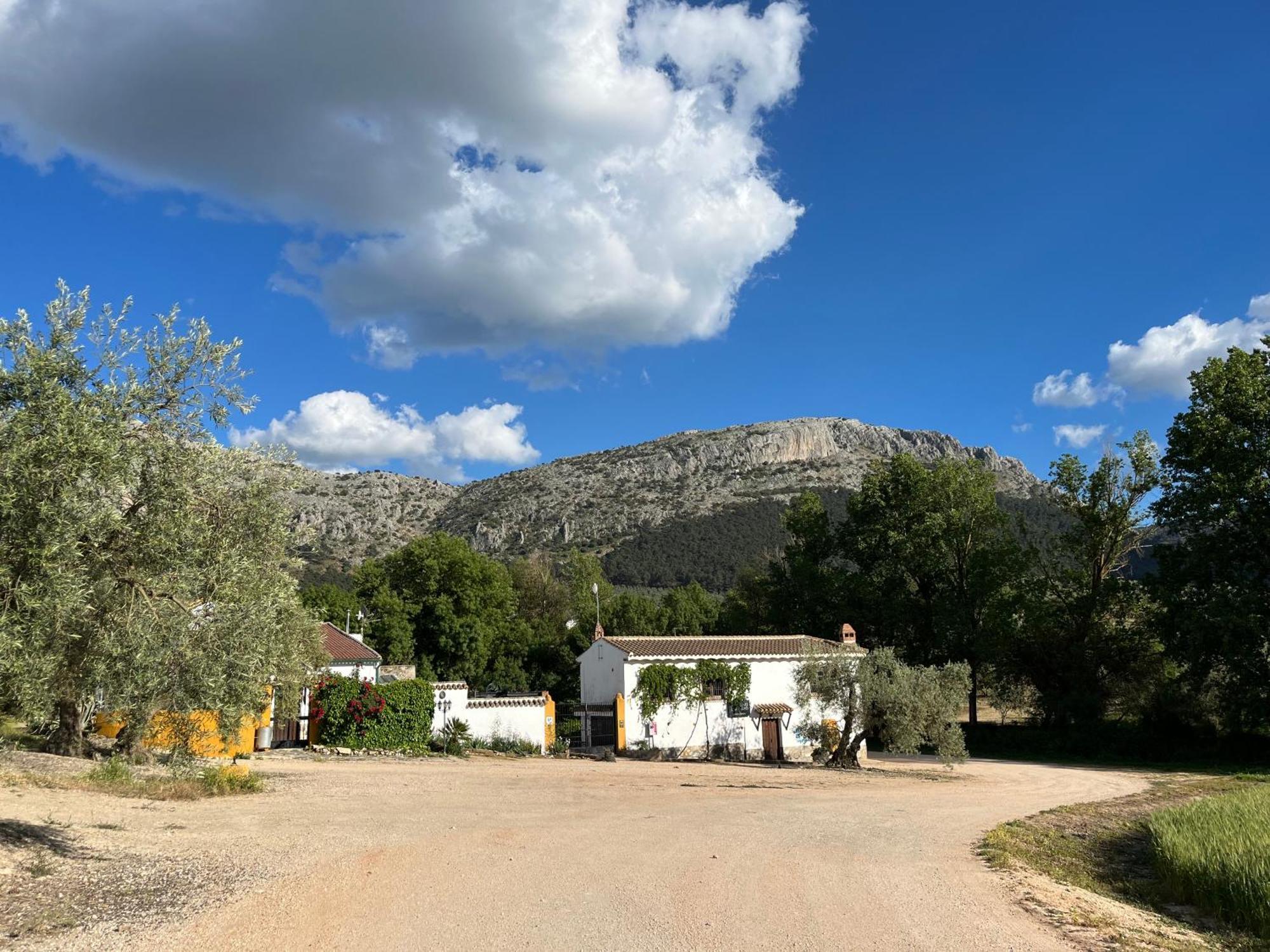 El Patio Del Molino - Hostal Rural Villanueva del Trabuco Kültér fotó